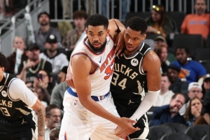 帕森斯：预测尼克斯2-4老鹰 那样肯定会唐斯换字母 锡伯杜爽死了