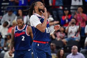 明日附加赛战勇士！快船伤病报告：杰克逊被升级为出战成疑