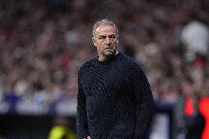 TA：巴萨内部消息人士透露，球队上下坚信有能力逆转马竞