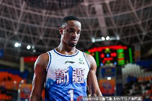 尽力了！纳托尔19中12空砍32分8板6助 三分10中5