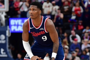 拼尽全力！马瑟林11投7中&三分6中5得23分3板2助3断 得分全队最高