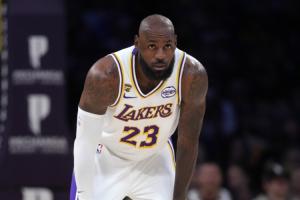 帕森斯：我相信詹姆斯不仅能做组织前锋 需要时仍能扛起主攻重任