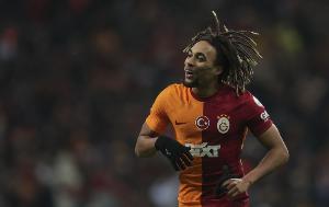 记者：加拉塔萨雷对25岁博伊感到满意，预计将激活1500万买断条款