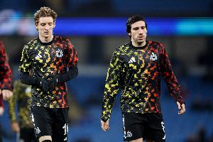 天空体育：戈登今夏可能离开纽卡，托纳利、利夫拉门托也受到关注