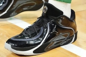 塔图姆今日上脚Tatum 4 PE球鞋！以其1966年的经典野马座驾为灵感