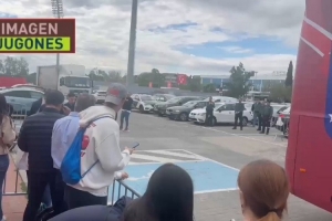 关键一役！马竞全队启程前往伦敦，参加对阵阿森纳次回合比赛