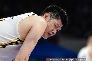 媒体人：广厦阵容厚度不够的短板彻底暴露 山西关键球把握性更强