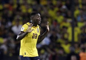 记者：FIFA豁免了凯塞多和奥塔门迪红牌，世界杯首战不会停赛