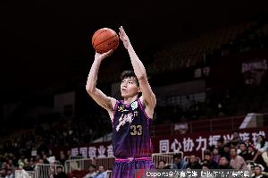 师傅做啥工作的？吴前生死战仅出场不到5分钟 2中0得1板1助1断