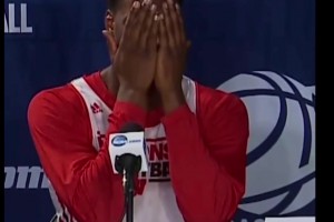 太可爱了公开暗恋，结果给猛男整害羞了！